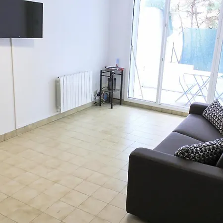 Le Wawerly 2 Apartment