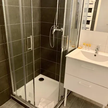 Le Wawerly 2 * Nizza