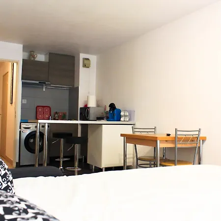 Le Wawerly 2 Apartman *